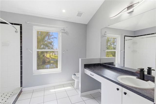 2006 NW 21st AVE, Cape Coral, FL 33993