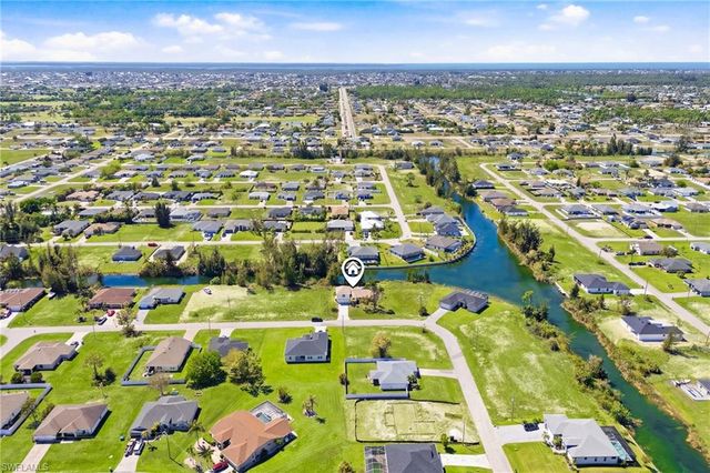2006 NW 21st AVE, Cape Coral, FL 33993