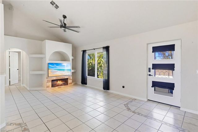 2006 NW 21st AVE, Cape Coral, FL 33993