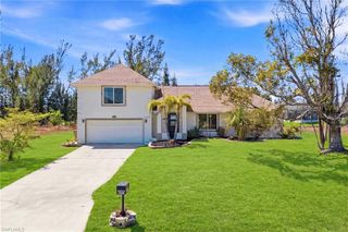 2006 NW 21st AVE, Cape Coral, FL 33993