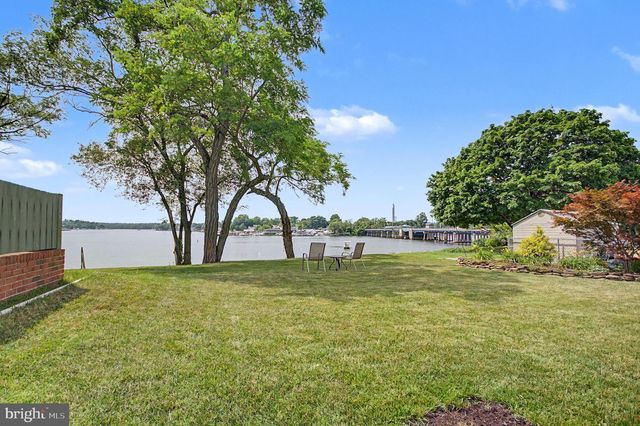8 GRANADA RD, Pasadena, MD 21122