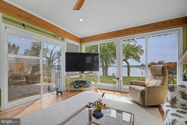 8 GRANADA RD, Pasadena, MD 21122