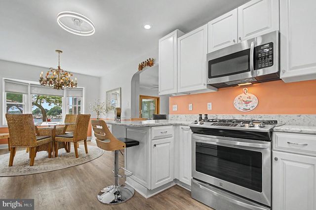 8 GRANADA RD, Pasadena, MD 21122