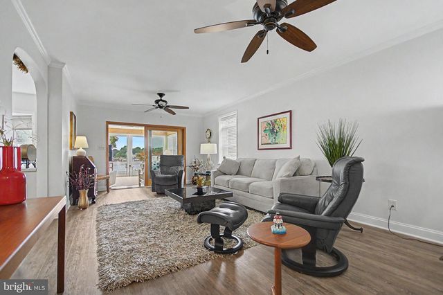 8 GRANADA RD, Pasadena, MD 21122