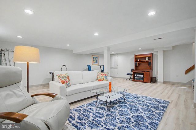 8 GRANADA RD, Pasadena, MD 21122
