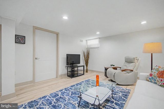 8 GRANADA RD, Pasadena, MD 21122