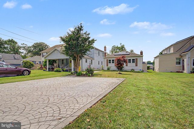8 GRANADA RD, Pasadena, MD 21122