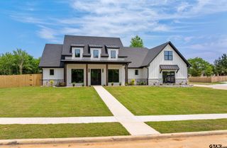 403 Ashlyn Circle, Bullard, TX 75757