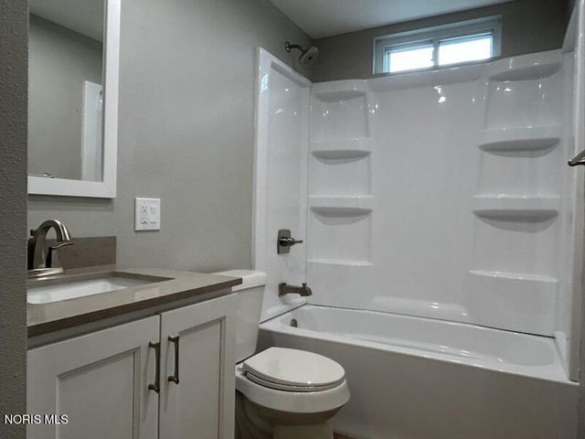 1920 Northwyck Drive, Toledo, OH 43611