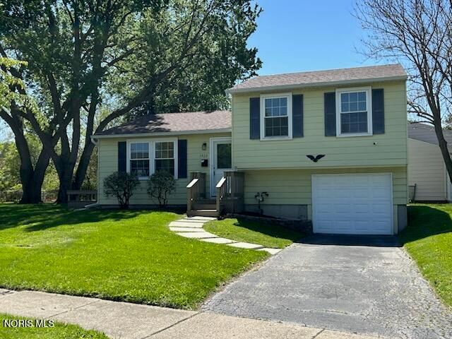 1920 Northwyck Drive, Toledo, OH 43611
