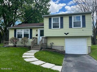 1920 Northwyck Drive, Toledo, OH 43611