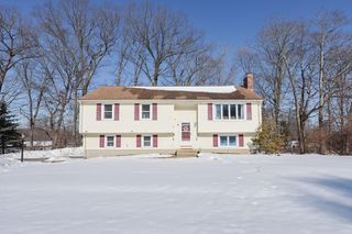 5 Sidney Rd, Milford, MA 01757
