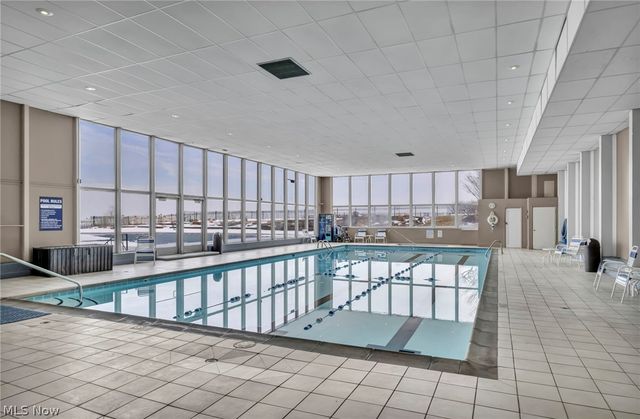 12900 Lake Avenue, Lakewood, OH 44107