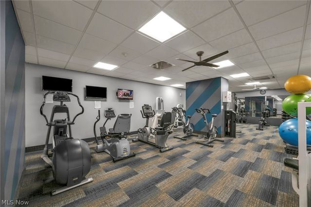 12900 Lake Avenue, Lakewood, OH 44107