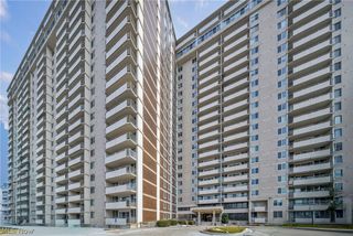 12900 Lake Avenue, Lakewood, OH 44107