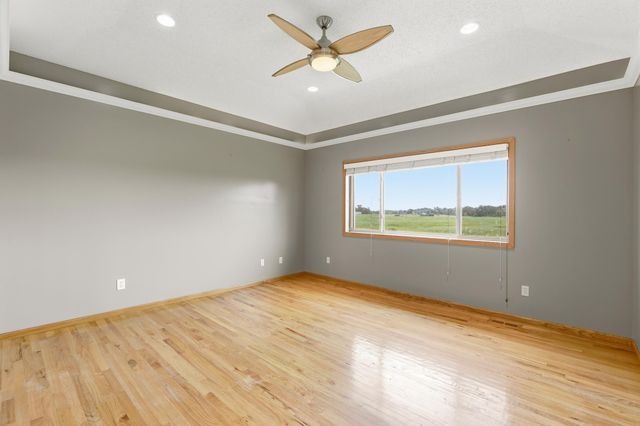 8290 185th Avenue NW, Nowthen, MN 55303