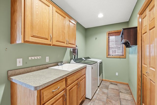 8290 185th Avenue NW, Nowthen, MN 55303