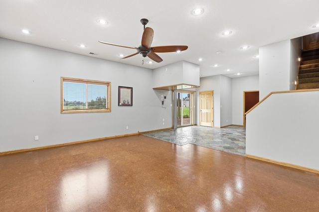 8290 185th Avenue NW, Nowthen, MN 55303