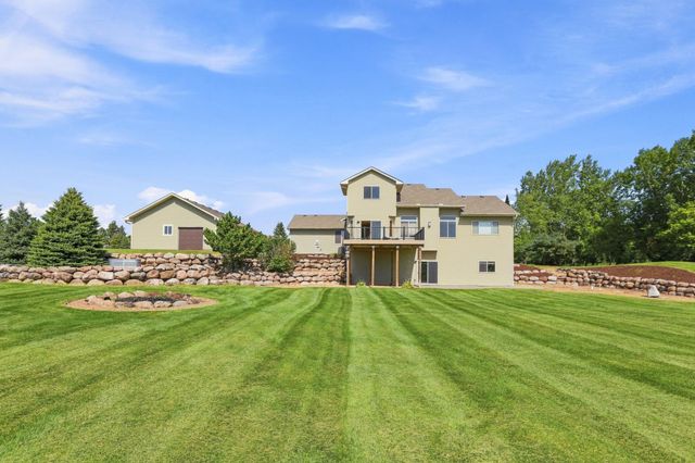 8290 185th Avenue NW, Nowthen, MN 55303