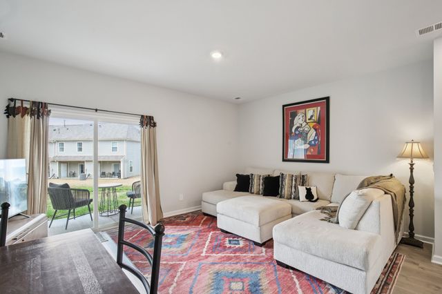 626 Longtail Ln, Lebanon, TN 37090