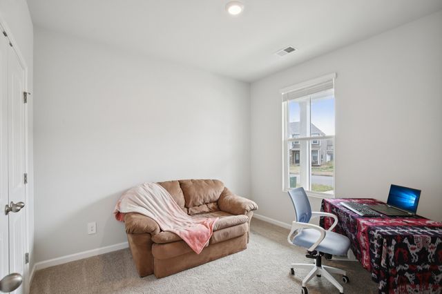 626 Longtail Ln, Lebanon, TN 37090