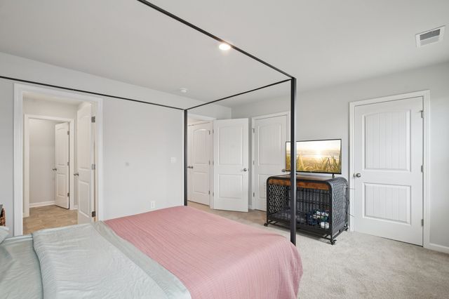 626 Longtail Ln, Lebanon, TN 37090