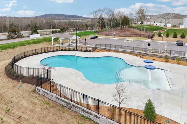 626 Longtail Ln, Lebanon, TN 37090