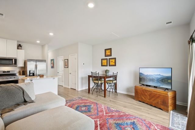 626 Longtail Ln, Lebanon, TN 37090