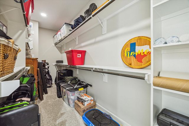 5520 Rosslyn Road, Houston, TX 77091