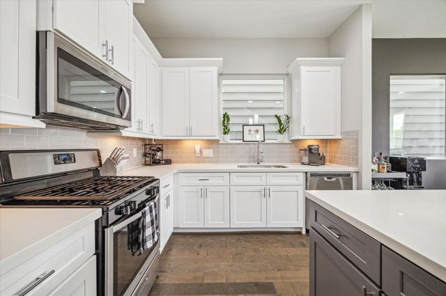 5520 Rosslyn Road, Houston, TX 77091