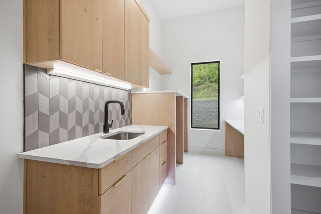 5425 Franklin Pike, Nashville, TN 37220