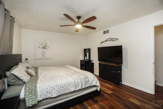 6716 Oakland Road, Goshen Twp, OH 45140