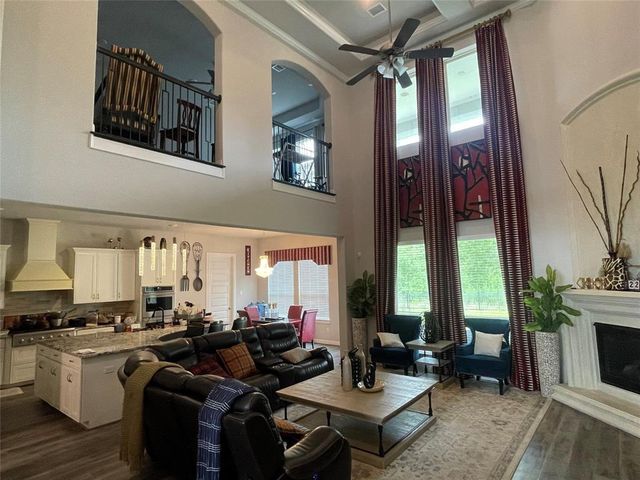 13236 Tracewood Hills Lane, Houston, TX 77044