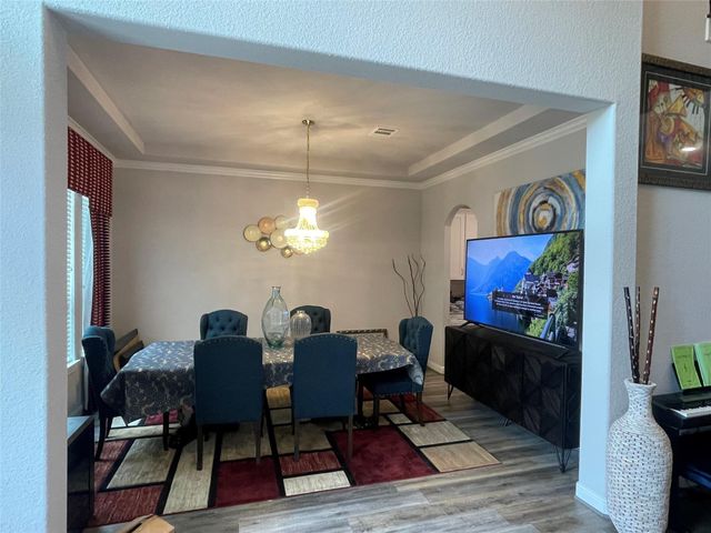 13236 Tracewood Hills Lane, Houston, TX 77044