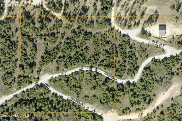 500 Outlook Dr, Cocolalla, ID 83813