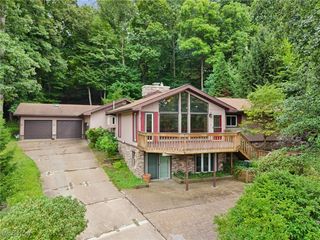 153 Cheyenne Trail, Malvern, OH 44644