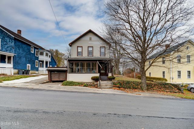 10 Shaper Avenue, Canajoharie, NY 13317