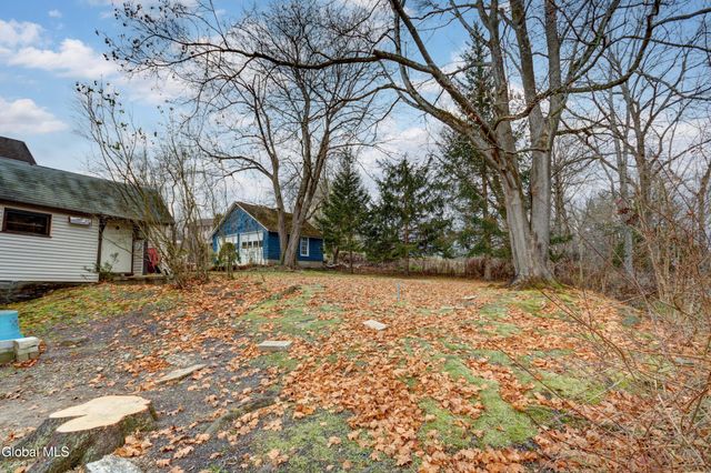 10 Shaper Avenue, Canajoharie, NY 13317