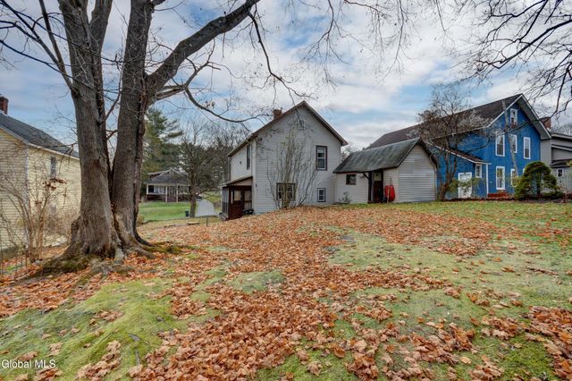 10 Shaper Avenue, Canajoharie, NY 13317