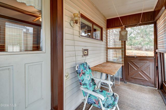 10 Shaper Avenue, Canajoharie, NY 13317