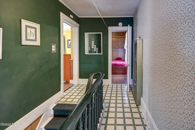 10 Shaper Avenue, Canajoharie, NY 13317