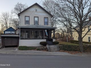 10 Shaper Avenue, Canajoharie, NY 13317