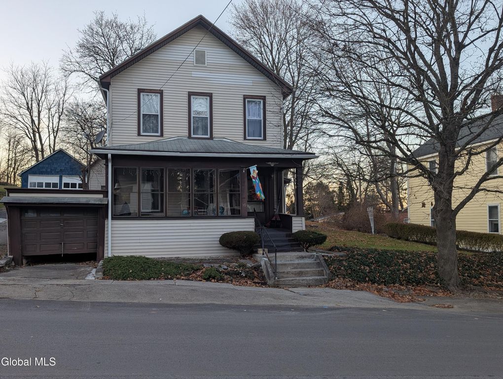 10 Shaper Avenue, Canajoharie, NY 13317