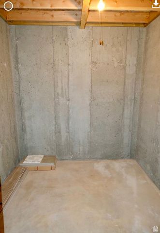 6586 W SUNRISE RIDGE CT, West Valley City, UT 84128