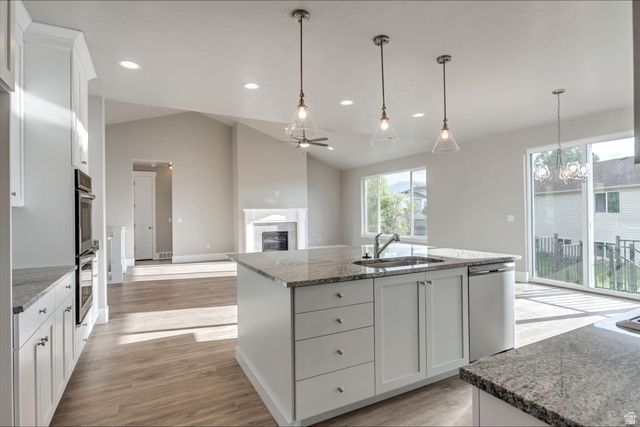 6586 W SUNRISE RIDGE CT, West Valley City, UT 84128