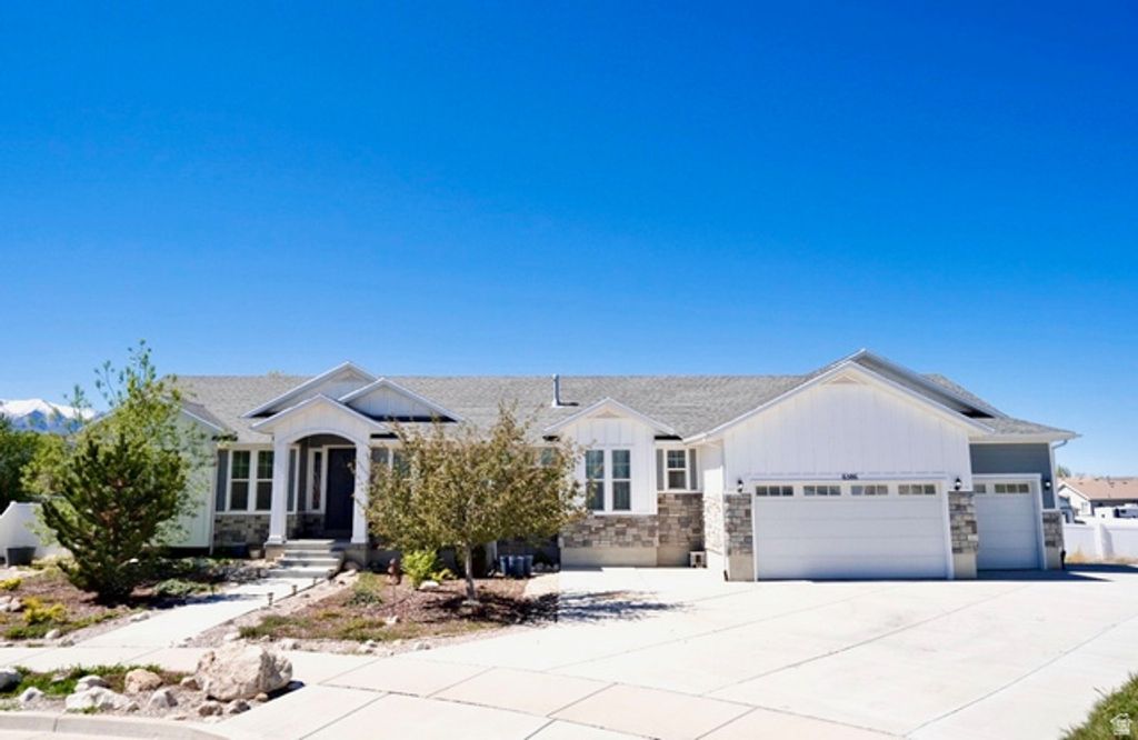 6586 W SUNRISE RIDGE CT, West Valley City, UT 84128