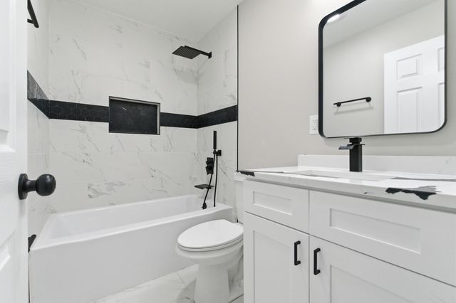 3610 175th Place, Hammond, IN 46323