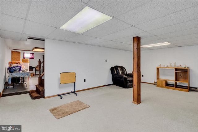 27 MAYWOOD AVE, Reading, PA 19608