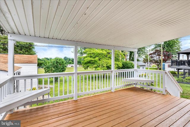 27 MAYWOOD AVE, Reading, PA 19608