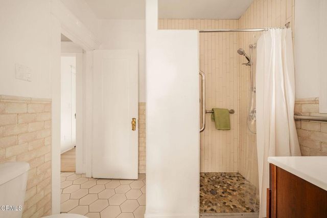 633 Camulos Street, Los Angeles, CA 90023